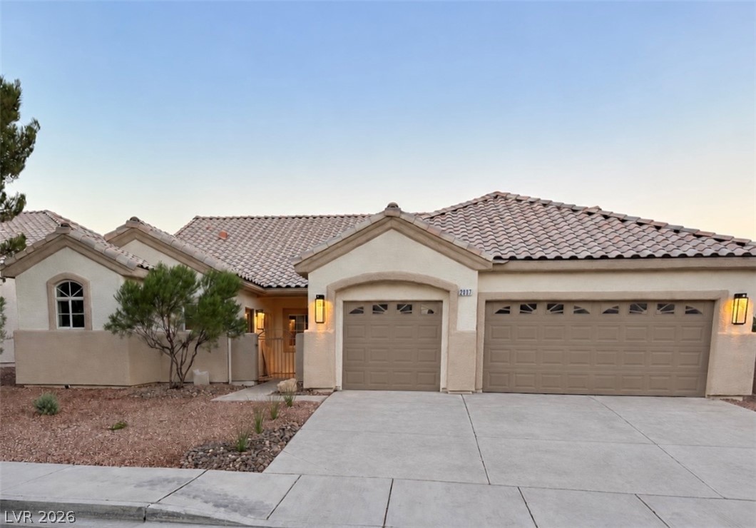 2897 Sunlit Glade Avenue